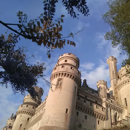 L'Eugenie Villa Pierrefonds Exterior photo